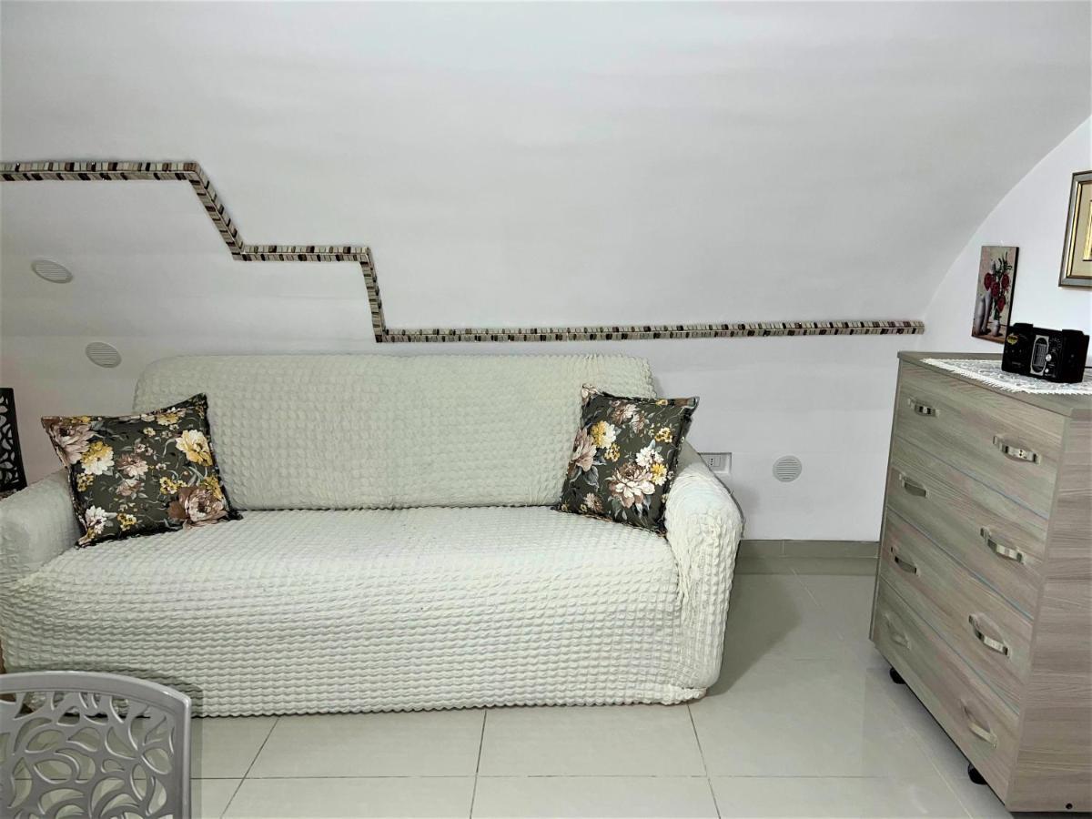 Scalinatella Apartment กาสเตลลัมมาเร ดิ สตาเบีย ภายนอก รูปภาพ